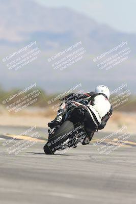 media/Sep-20-2025-Race Pace (Sat) [[d4e1b33f4d]]/Verified/Turn 16 (1145am)/